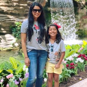 Meet your Posher, Nida